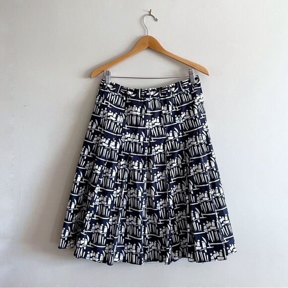 Tory Burch Navy A-Line Pleated Skirt Blue Off-White Abstract Boho, Women Size 8 - Picture 2 of 9